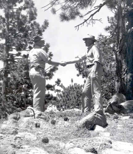 Photo by Weldon Heald
Weldon Heald Collection
Sierra Club-Angeles Chapter Archives