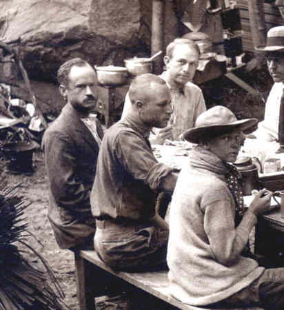 Photo by E.B. Gray
Phil Bernays Collection
Sierra Club-Angeles Chapter Archives