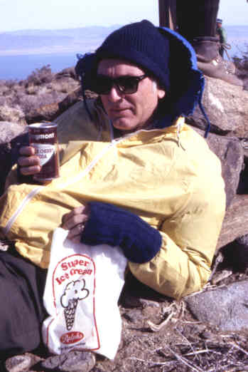 Phot: Jerry Keating Collection