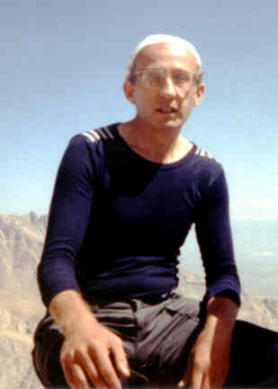 Photo by Devra Wasserman